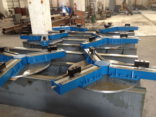 φ250-φ1500 3-jaw self-centering chuck